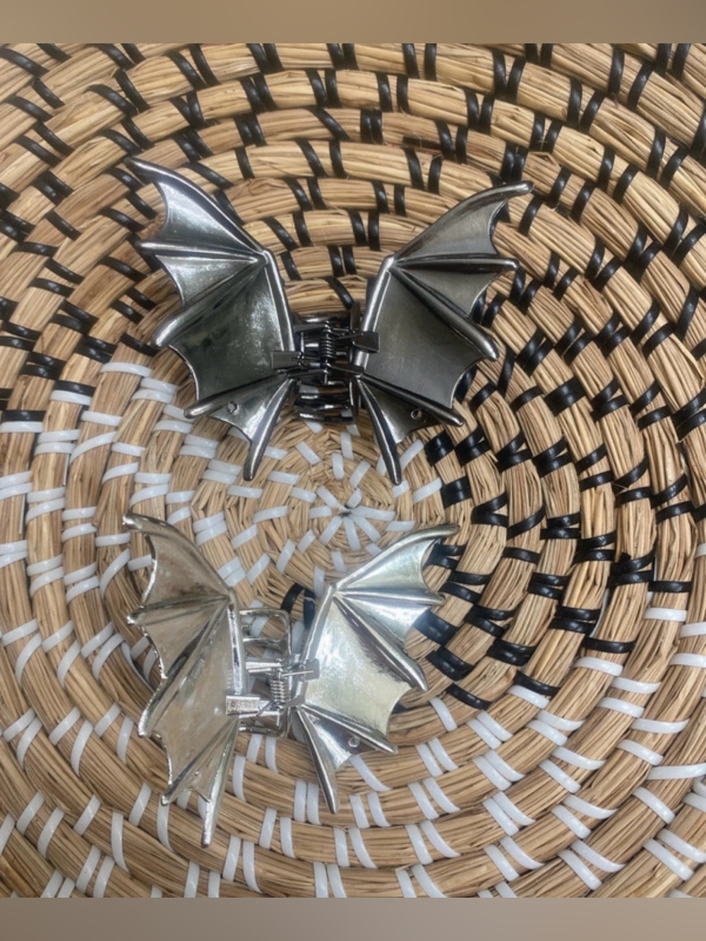 Metal Bat Wing Hair Clip- Choose 1 - Picture 4 of 4